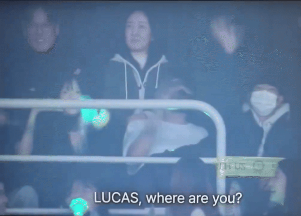 Lucas cũng tương tác với Key