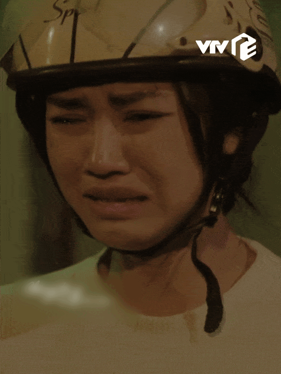 Phim Việt giờ vàng khiến khán giả khóc giữa ngày Tết, nữ chính diễn cảnh xa quê xuất sắc tới nghẹn ngào