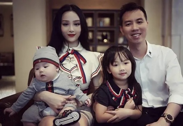 Năm 2013, khi sự nghiệp đang phát triển thì Huyền Baby bất ngờ lên xe hoa với doanh nhân Quang Huy