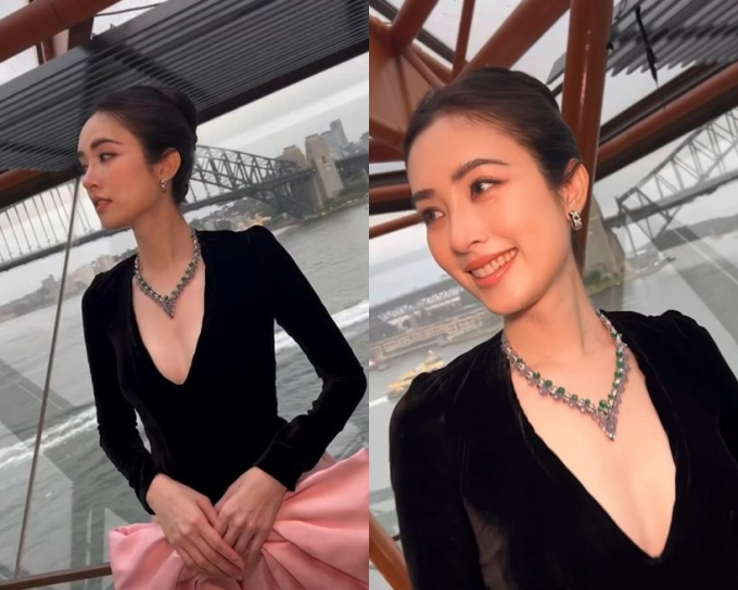 Ở tuổi 38, mỹ nhân chuyển giới số 1 Thái Lan vẫn giữ được nhan sắc xinh đẹp, trẻ trung và quyến rũ trong bộ đầm gợi cảm. Góc nghiêng cực phẩm với sống mũi cao vút của cô khiến nhiều người trầm trồ, xuýt xoa