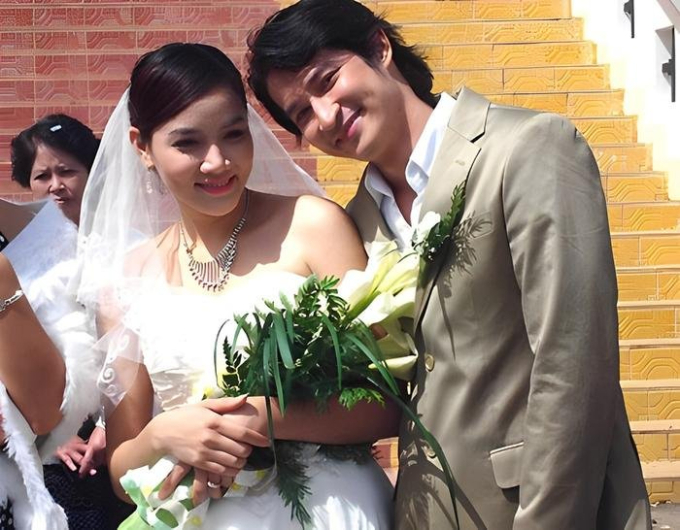 Cặp sao Việt sau 16 năm lại làm vợ chồng, mỹ nhân hack tuổi sánh đôi bên sao nam đẹp như lai Tây