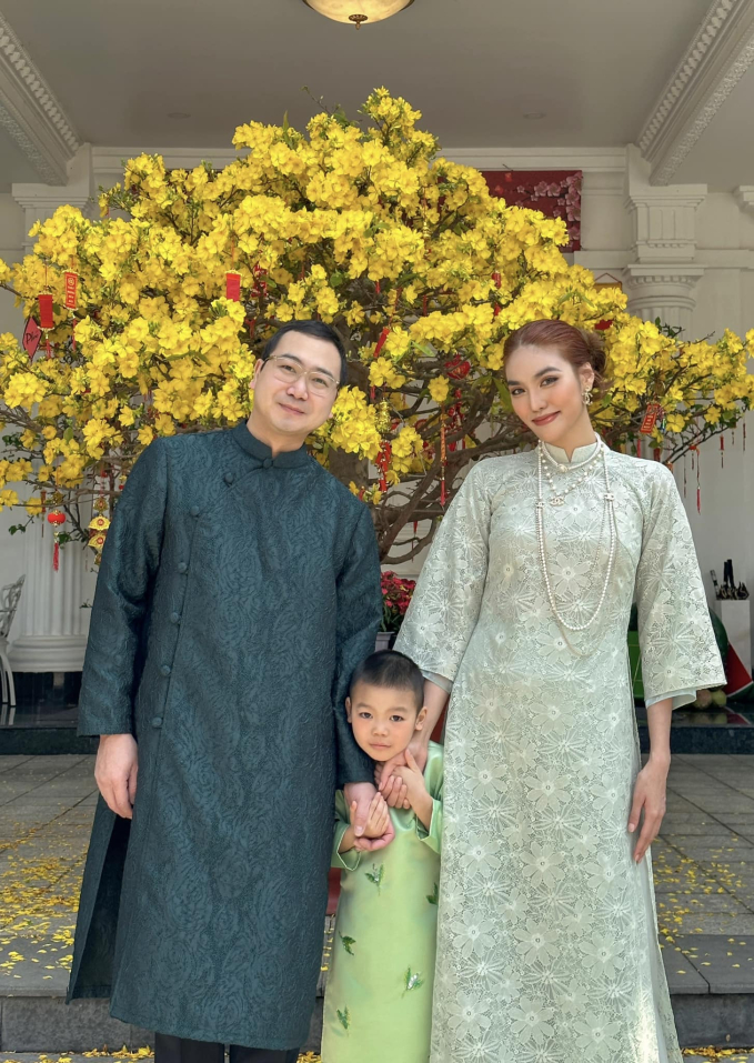 Gia đình hạnh phúc của Lan Khuê và chồng doanh nhân sau 6 năm kết hôn 