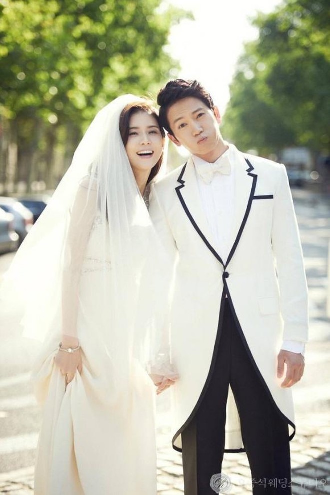 Vợ chồng Ji Sung - Lee Bo Young 