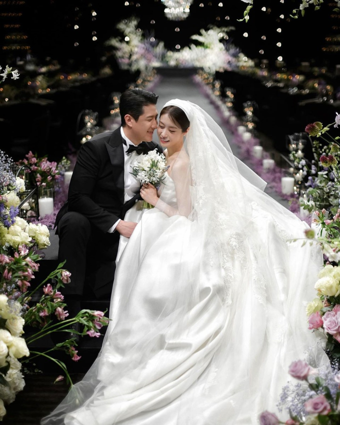 Jiyeon có cuộc sống hôn nhân viên mãn khi kết hôn cùng cầu thủ Hwang Jae Gyun