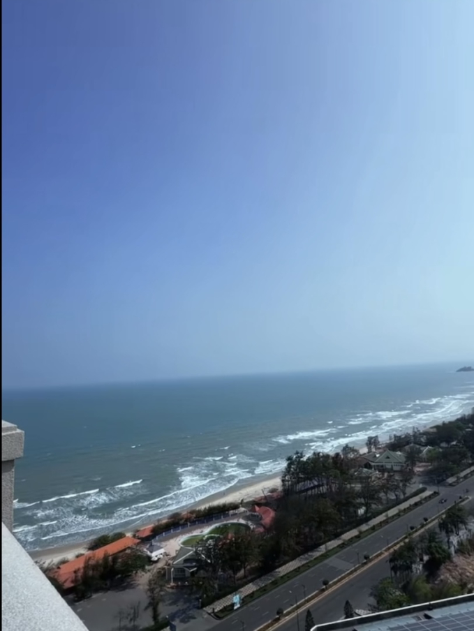 Minh Hằng tổ chức sinh nhật cho chồng: Bí mật đặt căn penthouse view cực đỉnh, còn công khai cảnh 