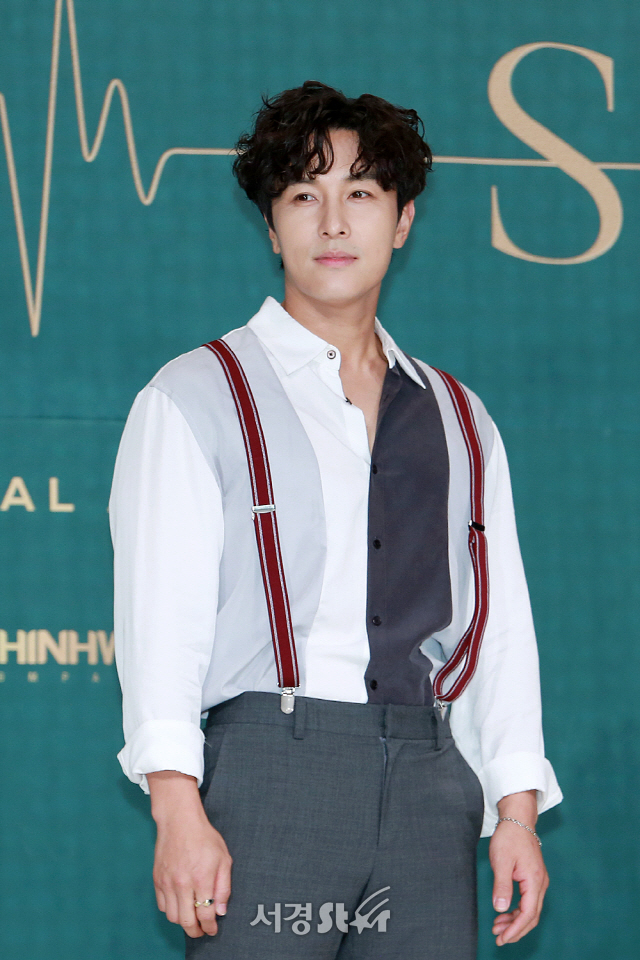 Kim Dong Wan là mỹ nam của Shinhwa