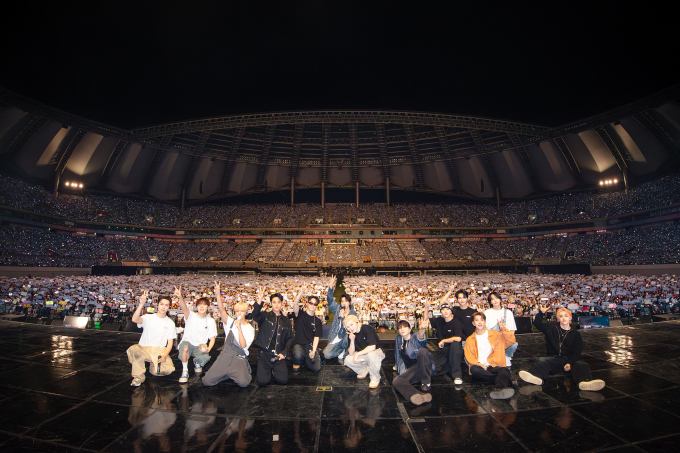 Mới đây, SEVENTEEN lấp kín 2 đêm Follow Again to Seoul tại sân vận động sức chứa lên đến 60 nghìn khán giả