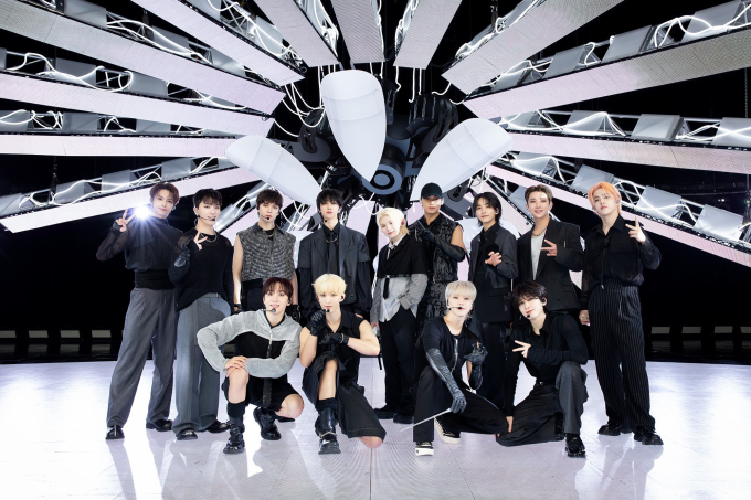 SEVENTEEN hoàn thành sân khấu cuối cùng quảng bá cho Maestro trên Inkigayo