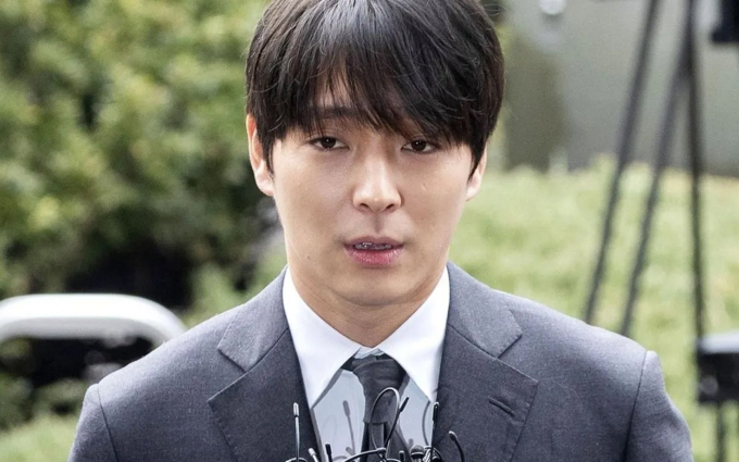 Choi Jong Hoon thụ án 2 năm 6 tháng tù giam vì tội hiếp dâm
