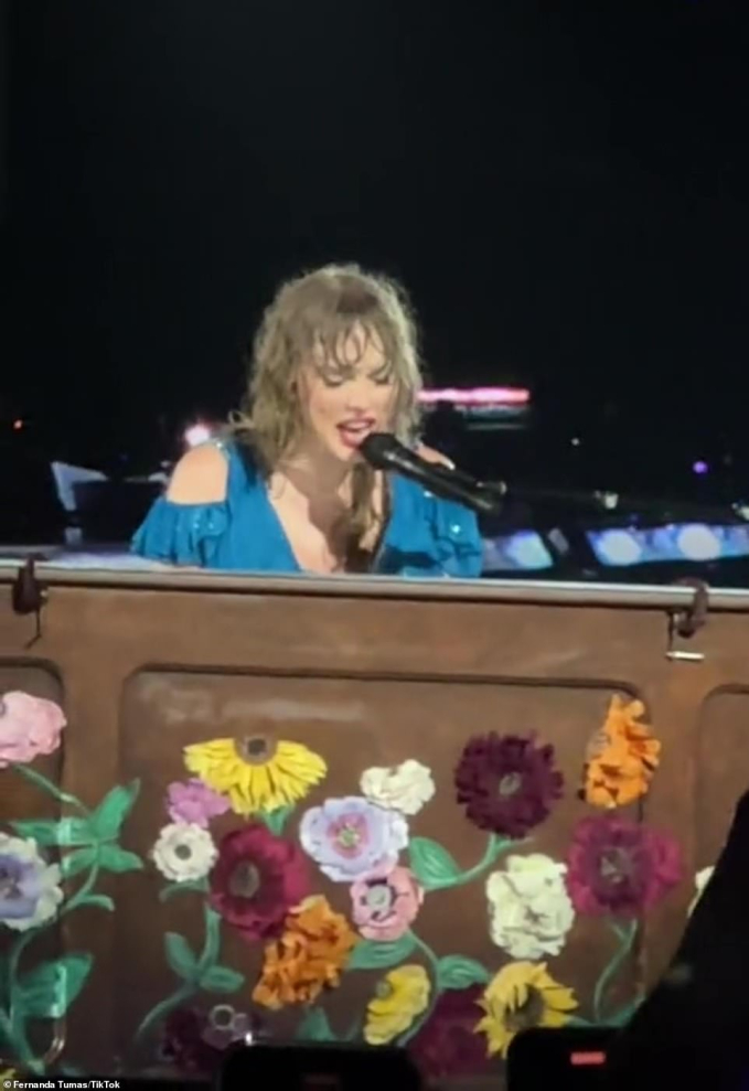 Taylor Swift từng đổ mồ hôi ướt sũng khi hát ca khúc tri ân fan qua đời vì thời tiết nóng tại Brazil