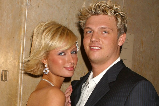 Nick Carter giai đoạn 2003, đang hẹn hò với Paris Hilton.