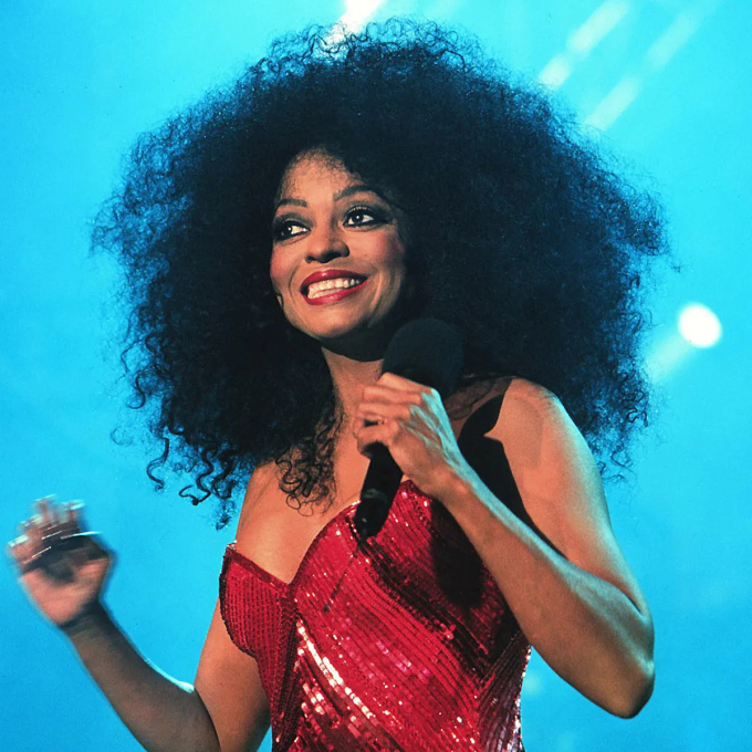 Diana Ross là một trong những người đã giúp định hình, phát triển nền âm nhạc đại chúng