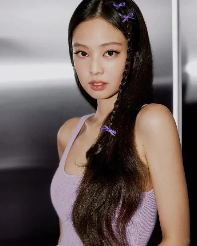   Sau chuyến công tác tại Los Angeles, màn comeback solo của Jennie được dự đoán đang tới rất gần   