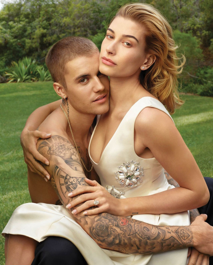 Hailey Bieber đang mang thai ở tháng thứ 8. 3 tuần nữa, cô sẽ bước vào thời gian dự sinh