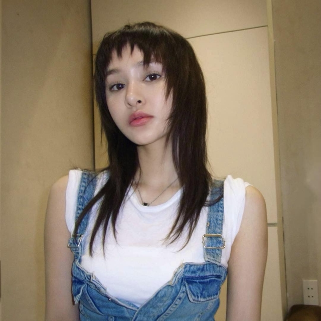 Hiền Hồ từng đối diện với làn sóng chỉ trích vì văng tục trên sóng livestream
