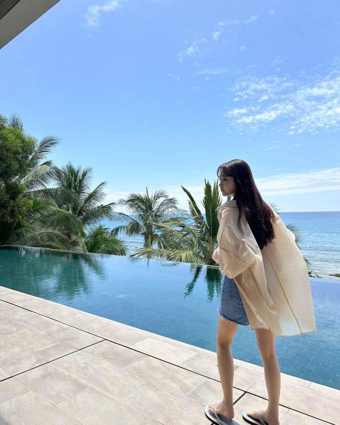 Park Bo Young bất ngờ check-in tại Nha Trang vào ngày 13/9