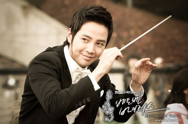 Hành động gây phẫn nộ của mẹ Jang Geun Suk khi con trai bị ung thư