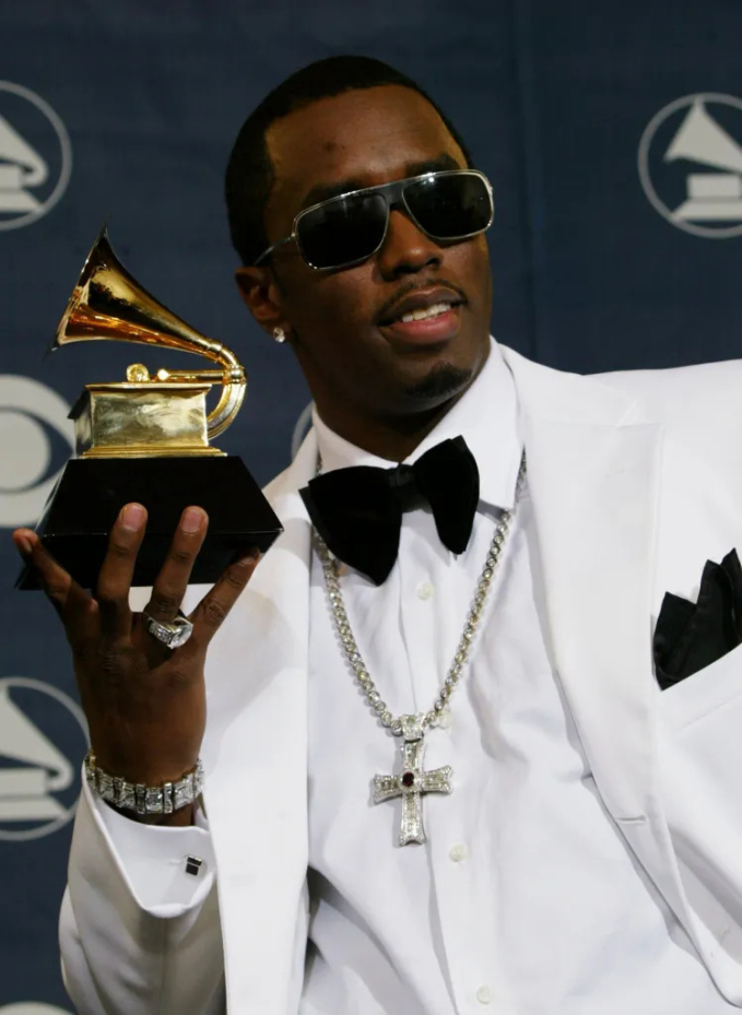 Diddy bị bắt với loạt cáo buộc liên quan đến buôn bán tình dục