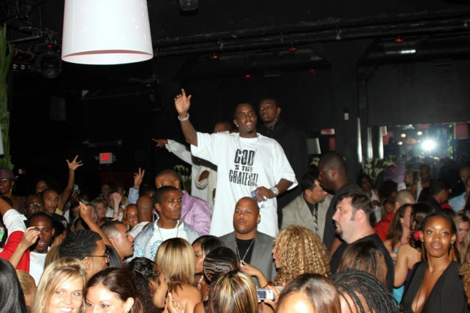 diddy_hosts_one_official_party_9-1046.jpg