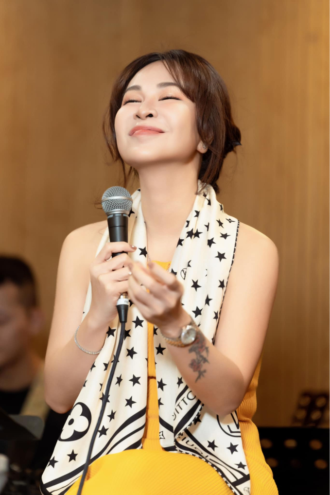    Concert The Vocalist của Uyên Linh nhận được rất nhiều sự quan tâm từ người hâm mộ   