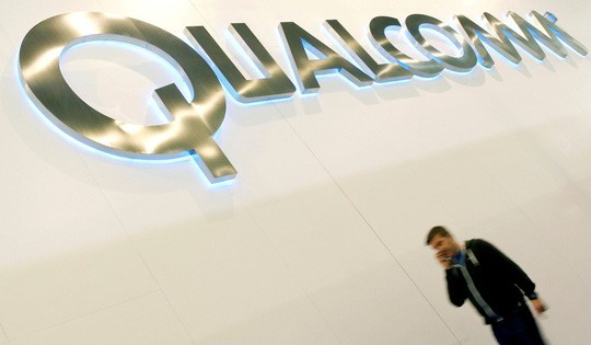   Huawei đang tranh chấp với nhà sản xuất chip Qualcomm về giá trị của các bằng sáng chế. Ảnh: Reuters.  