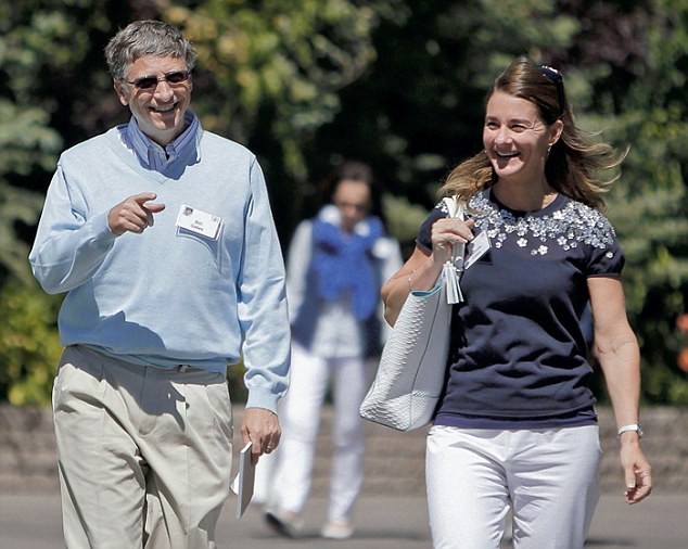    Bill Gates và vợ Melinda French. (Ảnh: Daily Mail)   