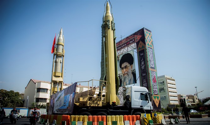   Iran được cho là mất 6-8 tháng để sở hữu bom nguyên tử  