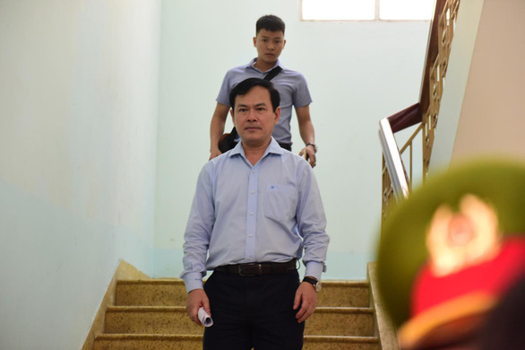   Ông Nguyễn Hữu Linh sau phiên xử ngày 25/6.  