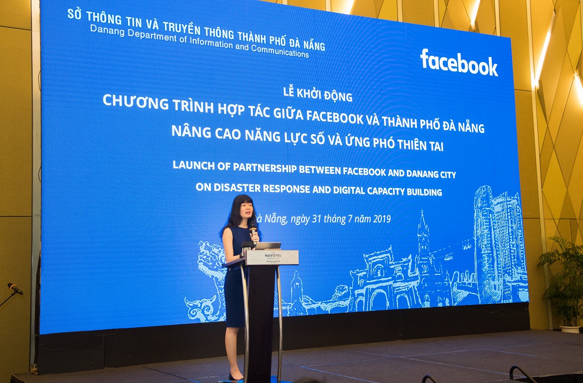 Bà Nguyễn Ánh Nguyệt, Giám đốc Chính sách công Việt Nam tại Facebook phát biểu tại lễ khởi động.