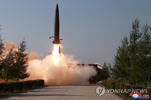 Một tên lửa tầm ngắn được phóng bởi Triều Tiên vàn tháng 5. Ảnh: Yonhap.
