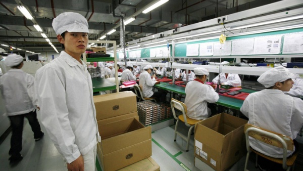 Nhà máy sản xuất Foxconn, một đối tác sản xuất của hãng Apple ở Trung Quốc. Ảnh: Reuters