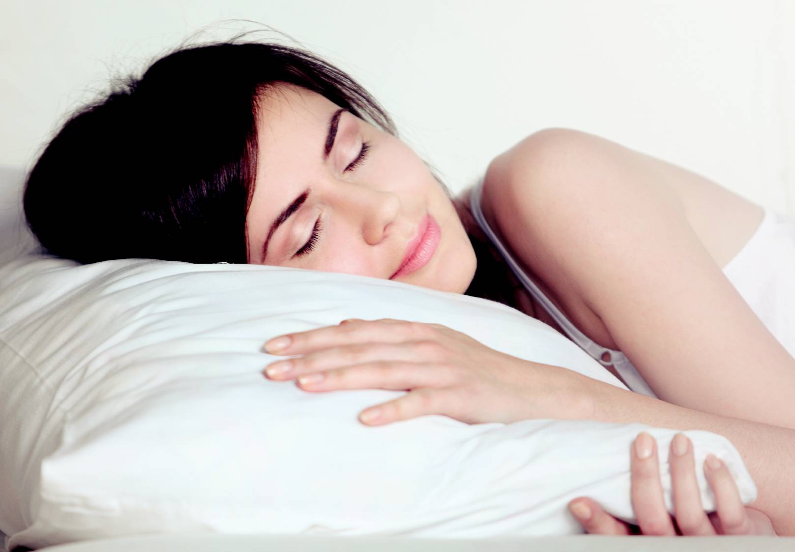 6 cách đơn giản trị ho để có giấc ngủ ngon vào ban đêm