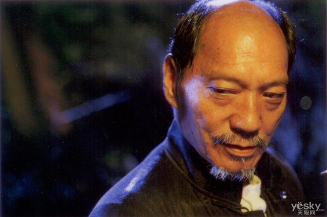 Trong sự nghiệp Viên Tường Nhân từng giành được 1 giải Chỉ đạo võ thuật xuất sắc tại Liên hoan phim Hong Kong Kim Tượng danh giá, với bộ phim Hoàng Phi Hồng (1991) do Lý Liên Kiệt đóng chính. Ngoài ra, ông còn 3 lần được đề cử ở giải này.
