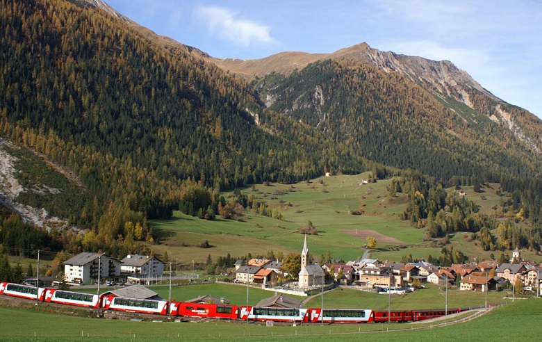   Làng Bravuogn được biết đến là ngôi làng đẹp nhất châu Âu.   