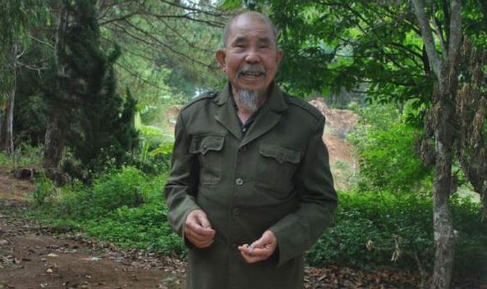 Ông Quách Trọng Hoan, 80 tuổi với 30 năm vớt xác, cứu người
