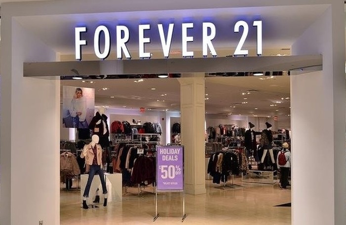   Forever 21 đang có hơn 800 cửa hàng tại Mỹ, châu Âu, châu Á và Mỹ Latin.  