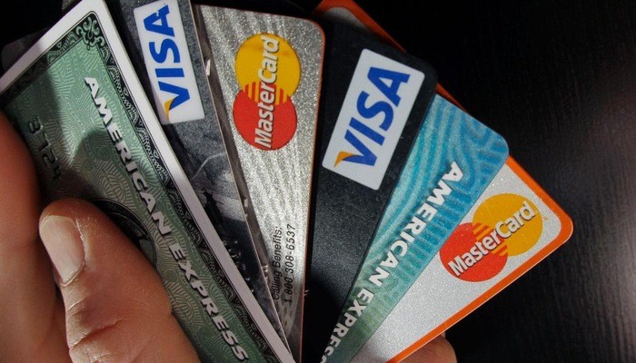 Lãi suất thẻ tín dụng ở Mỹ gần đây đã chạm mức 17%, cao nhất trong ít nhất 25 trở lại đây.