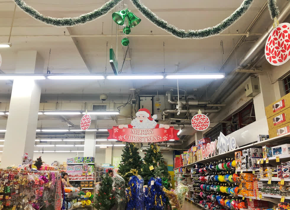 Không khí Giáng sinh rộn ràng tại các hệ thống siêu thị