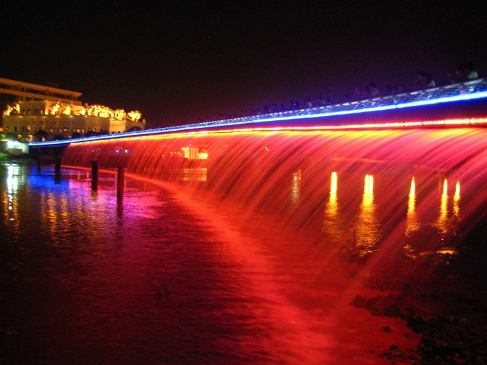 Cầu Ánh Sao – quận 7.