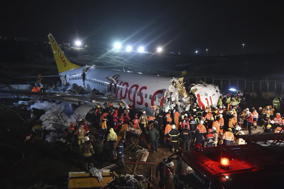Bộ Giao thông Vận tải Thổ Nhĩ Kỳ cho biết chiếc máy bay đã hạ cánh khẩn.