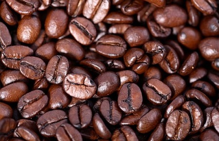 Cà phê thế giới phục hồi, giá trong nước tăng 300 đồng/kg