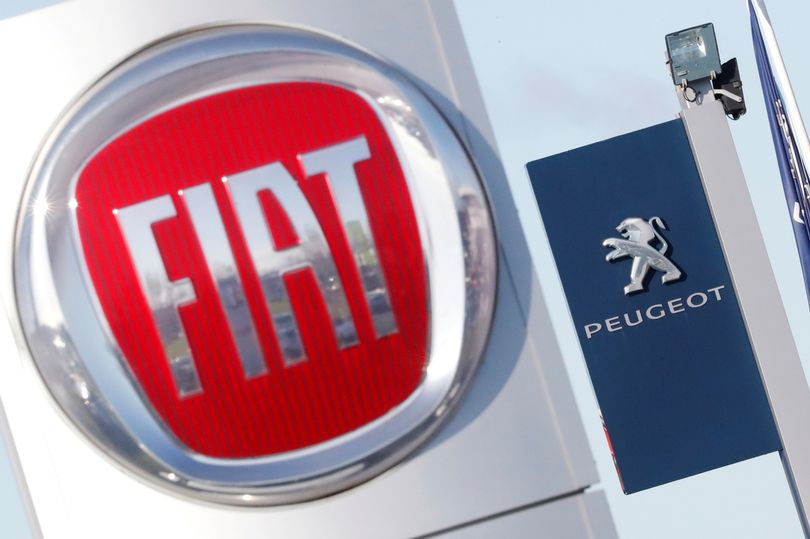 Fiat và Peugeot đang hợp nhất. Ảnh: Reuters.