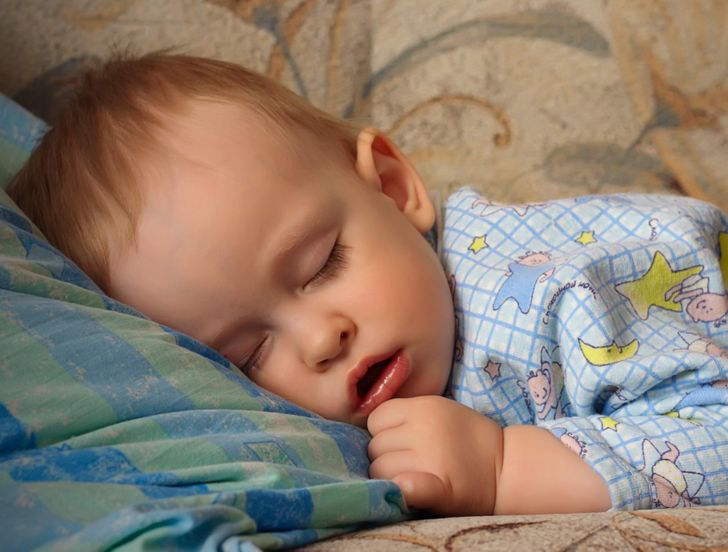 Điều gì sẽ xảy ra khi trẻ em thở bằng miệng khi ngủ?