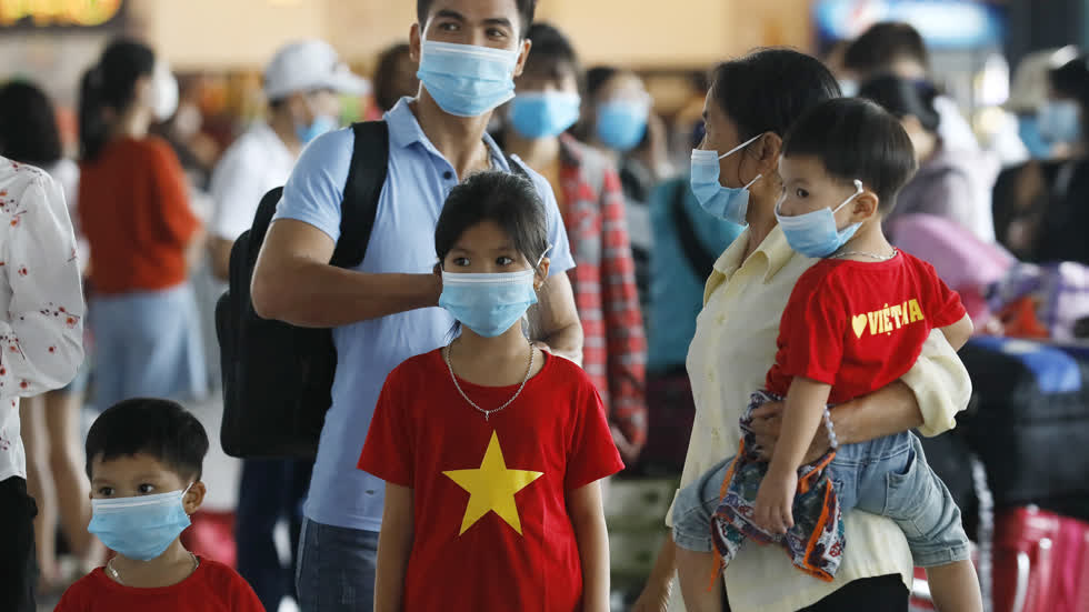 Việt Nam nằm trong ‘bộ ba châu Á’ kiểm soát lây nhiễm gần như tuyệt đối