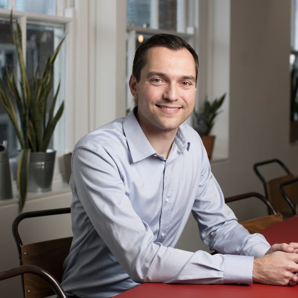 Nathan Blecharczyk là người đồng sáng lập Airbnb. Ảnh: Guardian