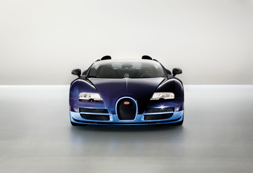 20 Bugatti Veyron