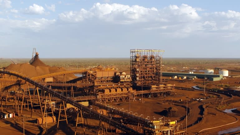 Một nhà máy chế biến quặng sắt ở Tây Úc. Nguyên liệu sản xuất thép là mặt hàng xuất khẩu quan trọng nhất của nước này sang Trung Quốc. Ảnh: Reuters