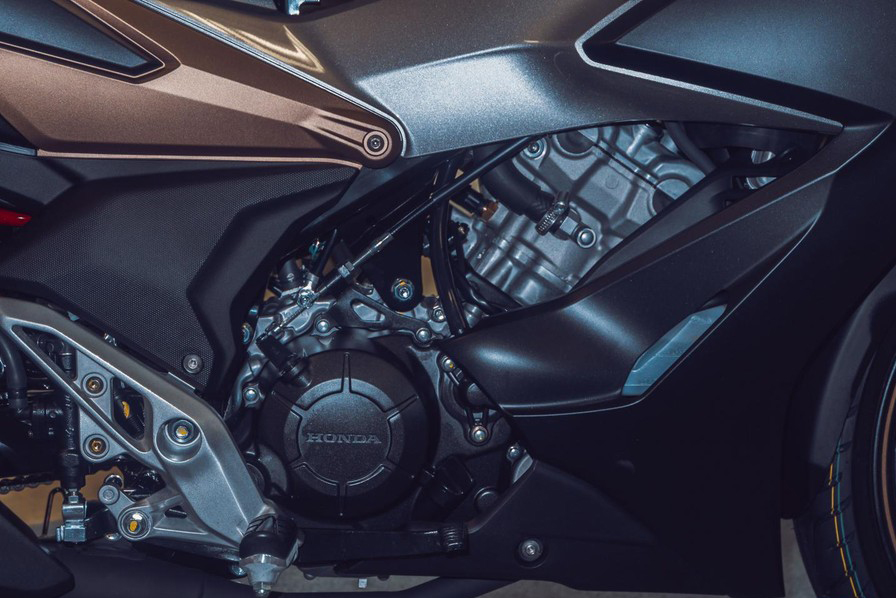 Giá xe máy Honda Winner X tháng 3/2020: Dao động từ 45,9 - 49,5 triệu đồng