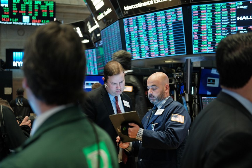 Dow Jones giảm gần 1.465 điểm trong phiên giao dịch ngày 11/3.