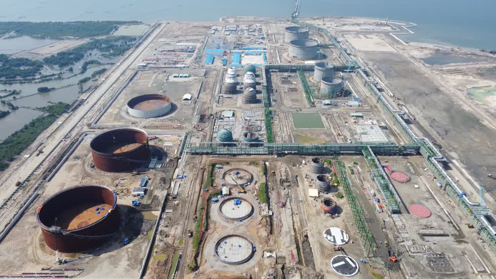 Dự án Tổ hợp Hóa dầu Long Sơn đã hoàn thành 55% hạng mục. Ảnh: PVC